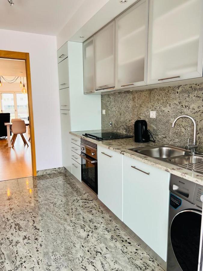 לאגוּ‏ש Lucky Star Marina Apartment, With Pool מראה חיצוני תמונה