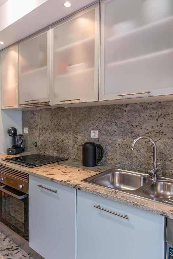 לאגוּ‏ש Lucky Star Marina Apartment, With Pool מראה חיצוני תמונה