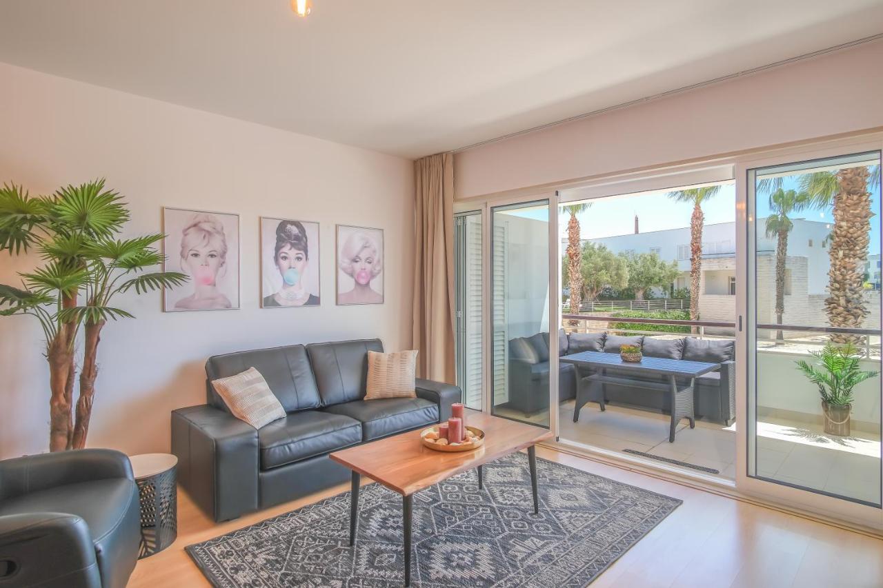 לאגוּ‏ש Lucky Star Marina Apartment, With Pool מראה חיצוני תמונה