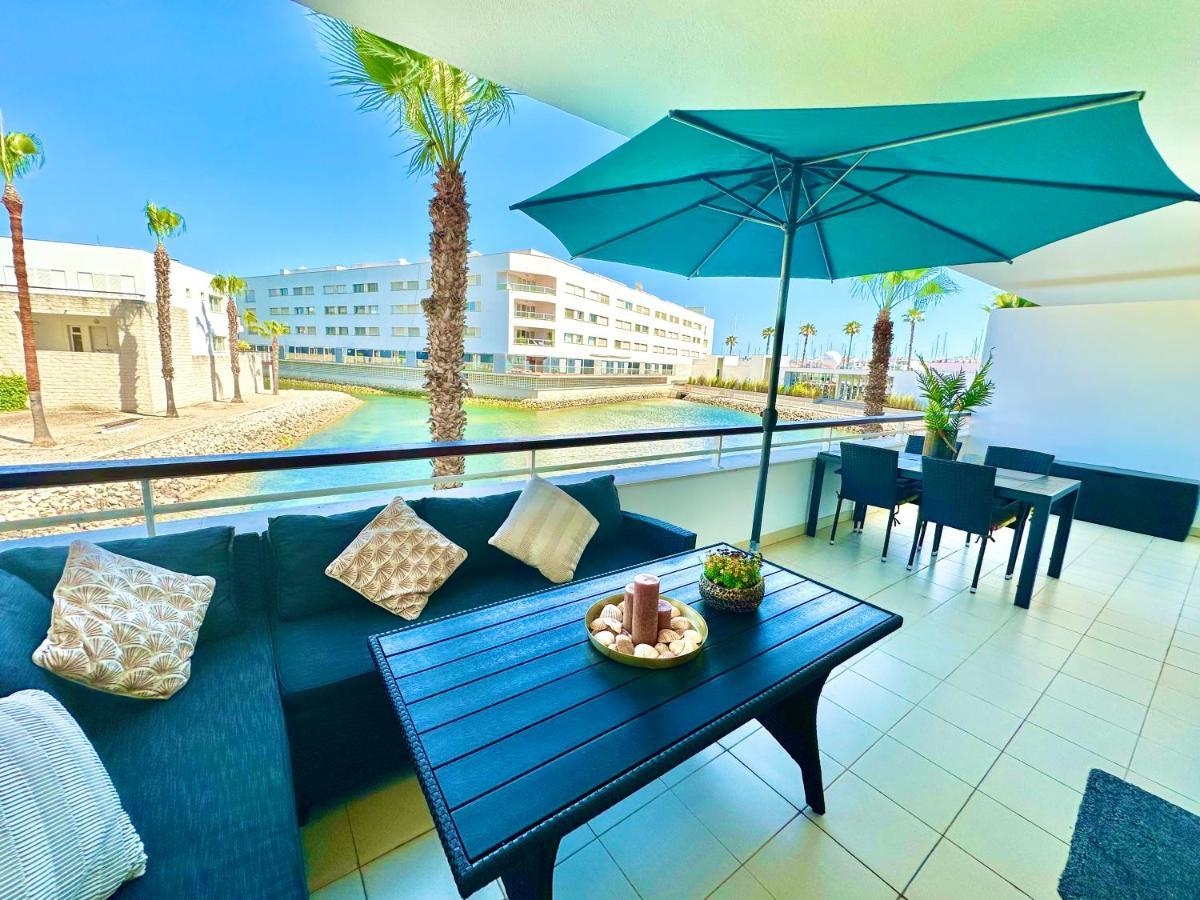 לאגוּ‏ש Lucky Star Marina Apartment, With Pool מראה חיצוני תמונה