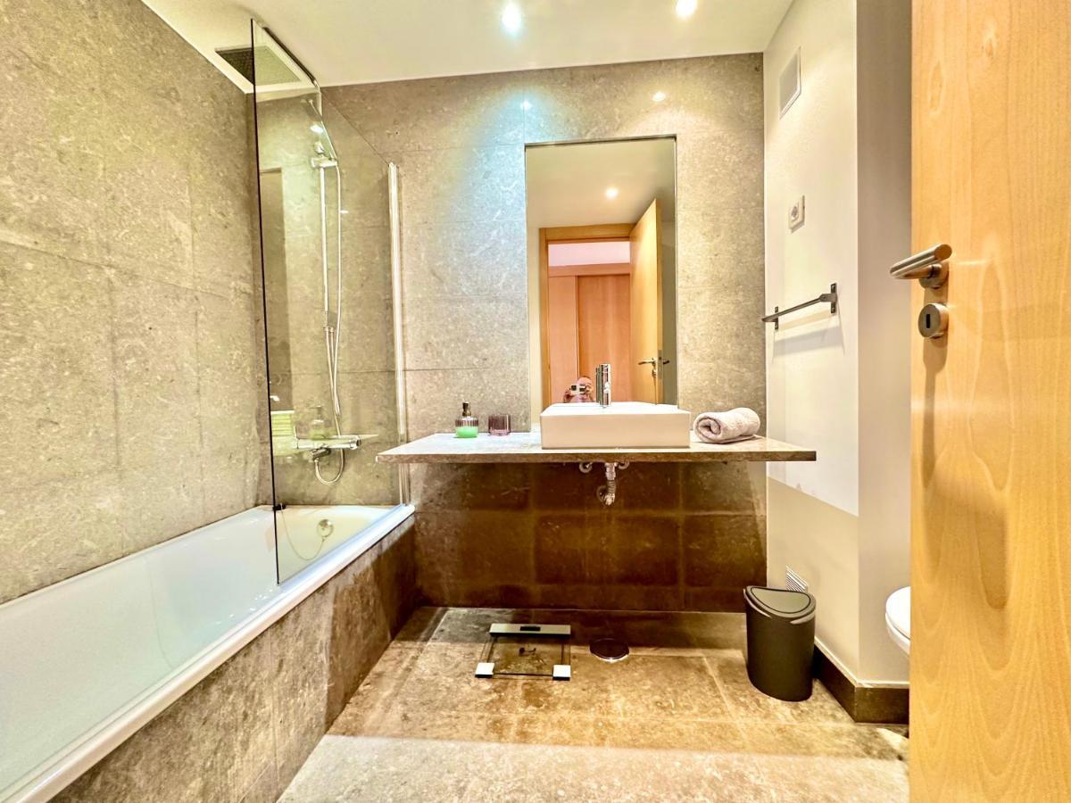 לאגוּ‏ש Lucky Star Marina Apartment, With Pool מראה חיצוני תמונה